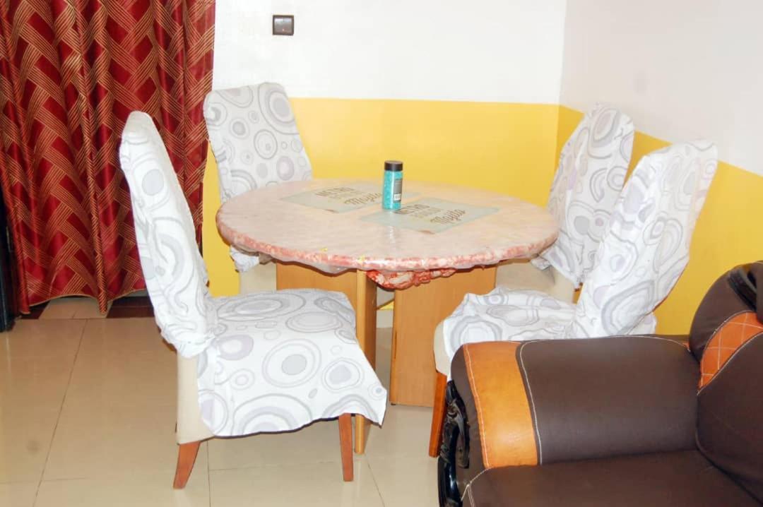 Residences Aske Abomey-Calavi Exterior foto