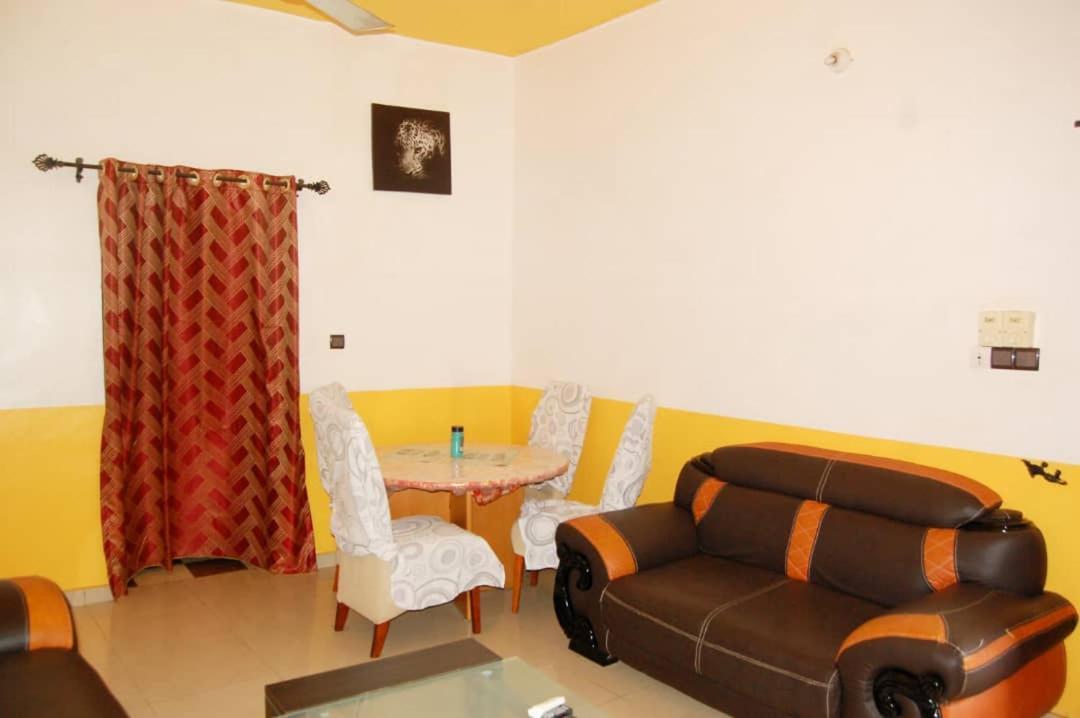 Residences Aske Abomey-Calavi Exterior foto